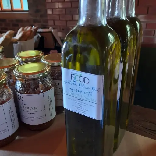 [T4F-OIL-LAP-750] Olive Oil Blend infused with Lavender & Parsley 500ml